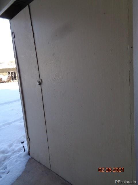 1300 South Parker Road, Unit 112 Denver, CO 80231 - Photo 5 of 15 a view of closet
