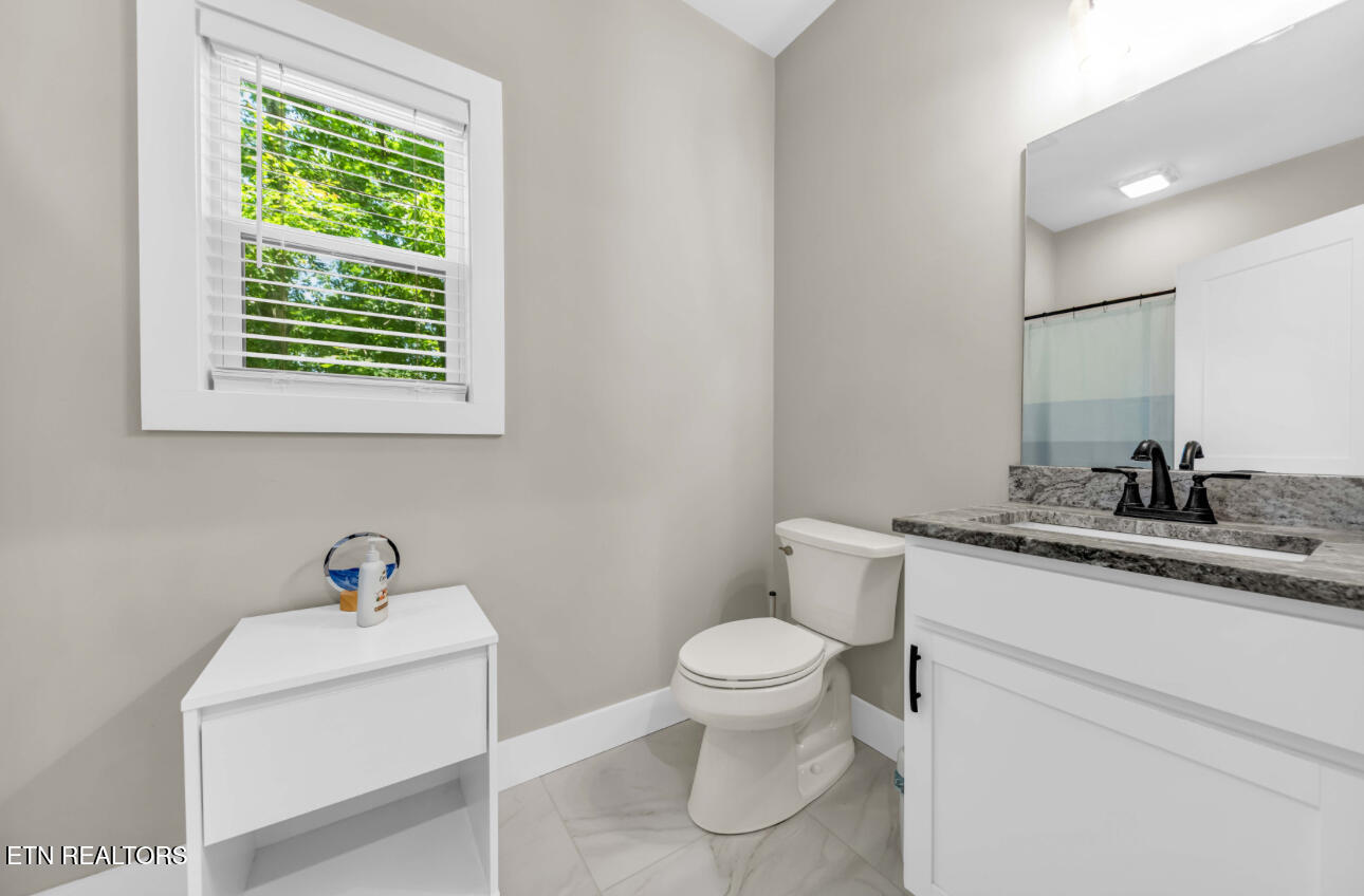 254 Clear Creek Road Kodak, TN 37764 - Photo 13 of 26 Bathroom 2