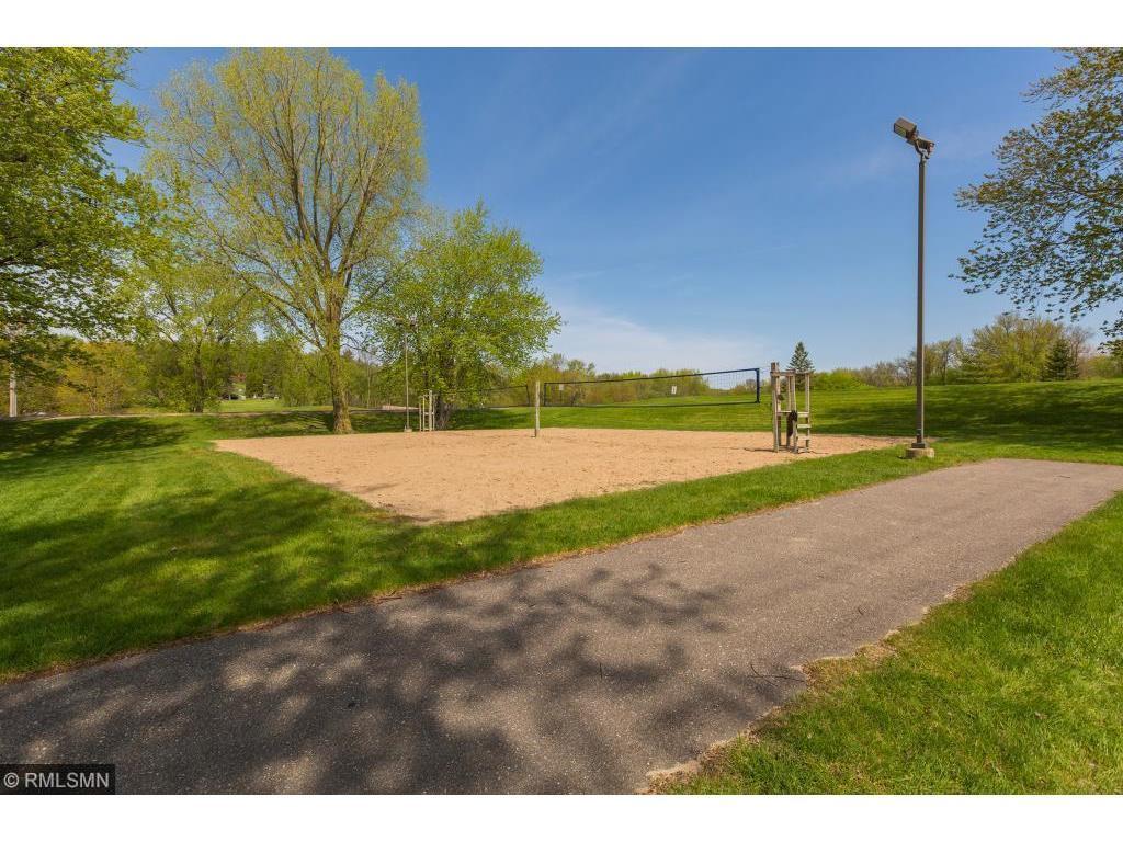 8061 Winfield Road Rockford, MN 55373 - Photo 29 of 32 Gallery Image 29