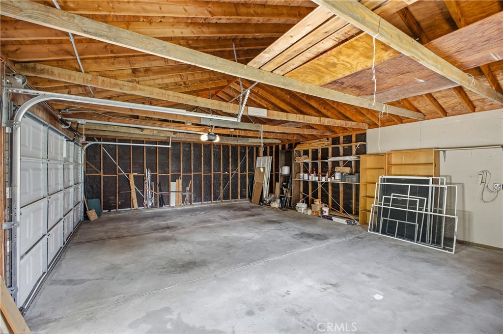 547 East Woodbury Road Altadena, CA 91001 - Photo 18 of 27
