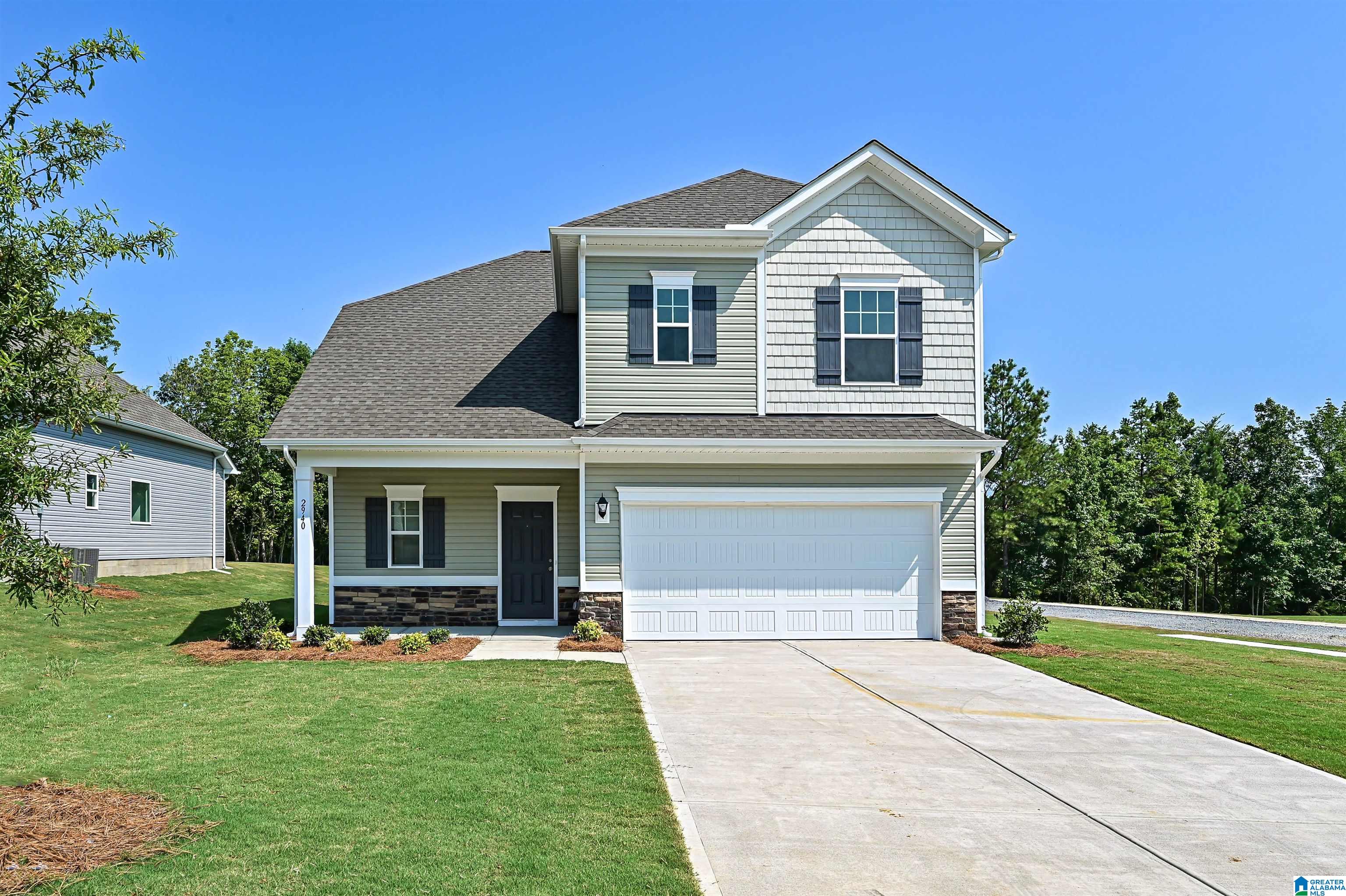 2045 Vly Run Leeds, AL 35094 - Photo 1 of 18