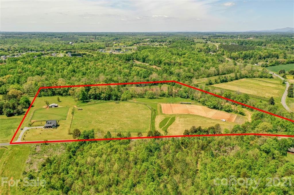 2027 Lewis Road Lincolnton, NC 28092 - Photo 11 of 41 Gallery Image 11