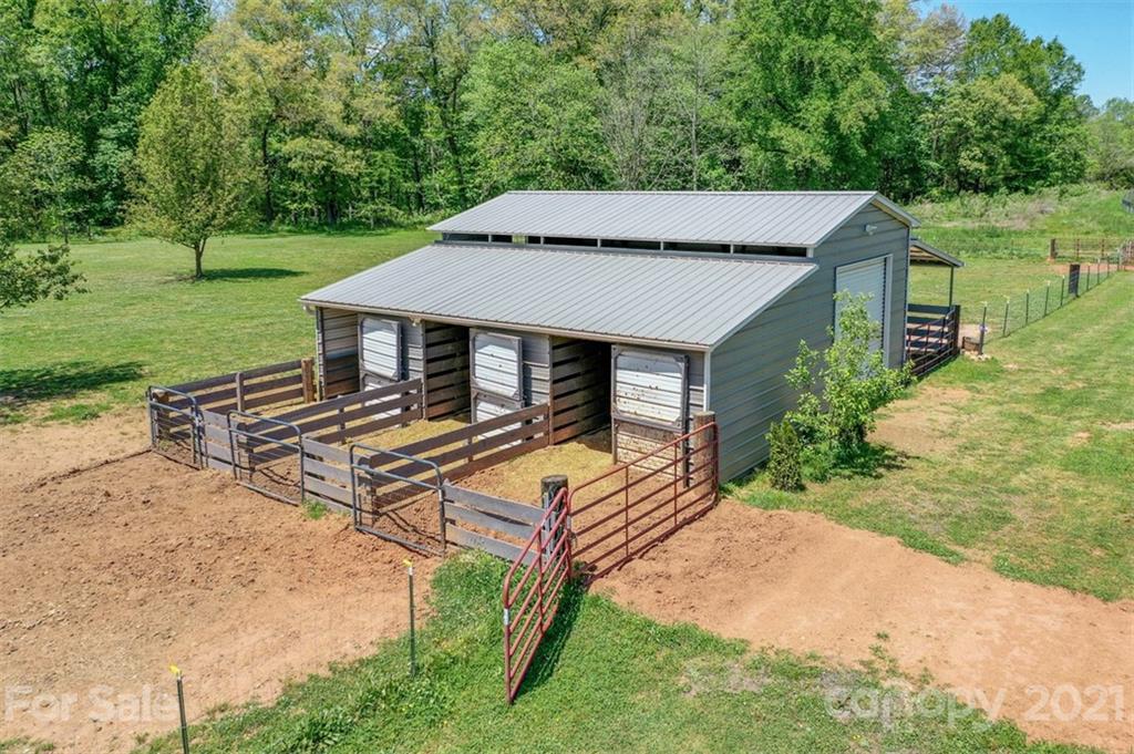 2027 Lewis Road Lincolnton, NC 28092 - Photo 19 of 41 Gallery Image 19
