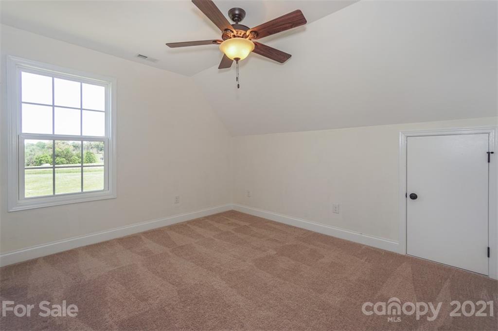 2027 Lewis Road Lincolnton, NC 28092 - Photo 37 of 41 Gallery Image 37