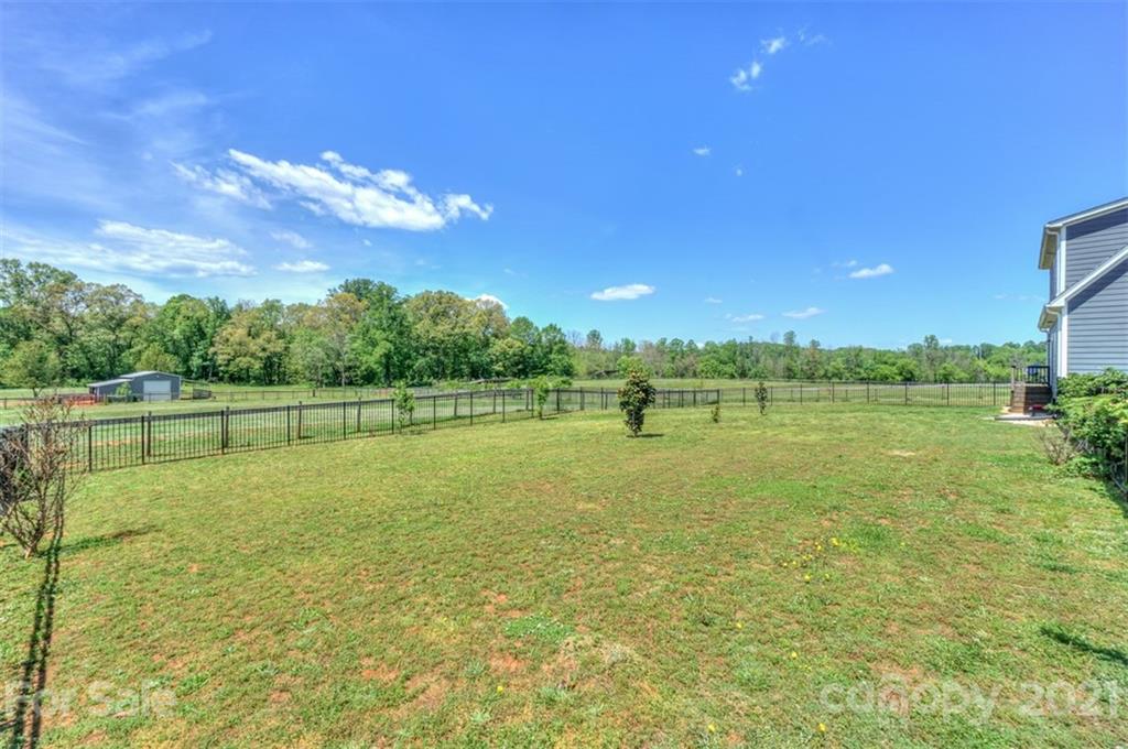 2027 Lewis Road Lincolnton, NC 28092 - Photo 8 of 41 Gallery Image 8