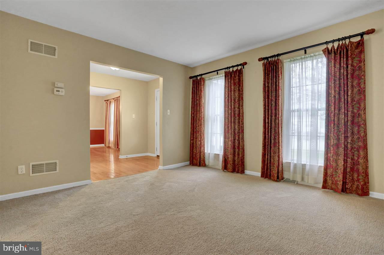 155 Olde Hickory Road Mount Wolf, PA 17347 - Photo 3 of 34 Gallery Image 3