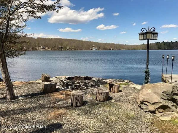 $2,750 | 6281 East Lakeshore Drive, East Stroudsburg, PA 18302