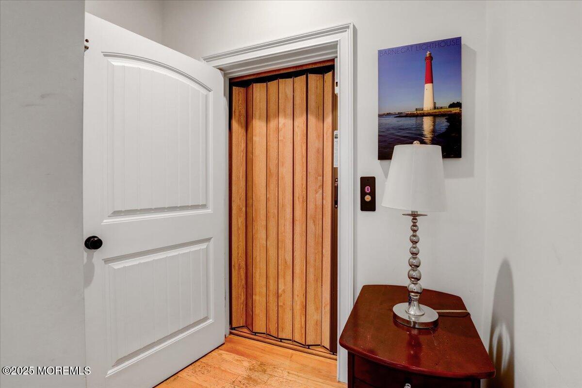 693 Harbor Road Brick, NJ 08724 - Photo 13 of 55 29-Elevator