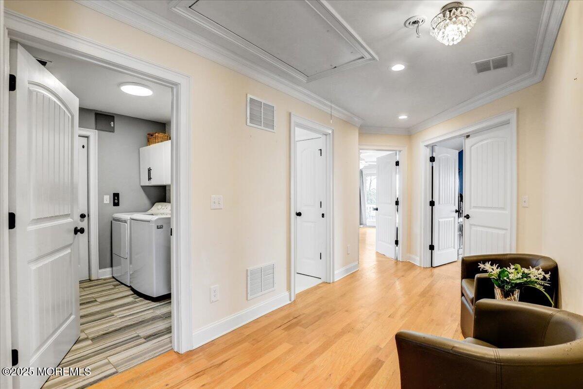 693 Harbor Road Brick, NJ 08724 - Photo 18 of 55 34-Upper Hallway