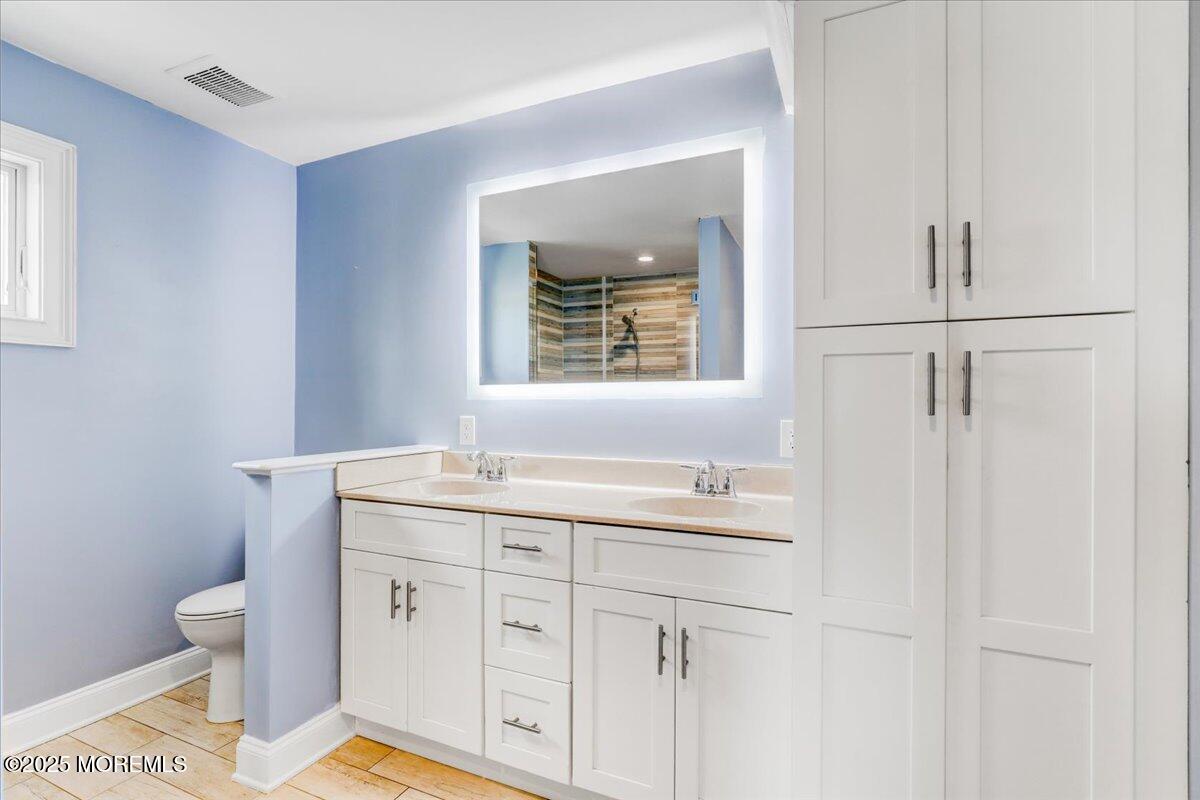 693 Harbor Road Brick, NJ 08724 - Photo 20 of 55 37-Primary Bathroom