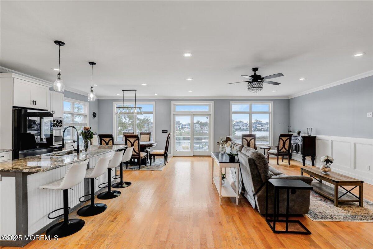 693 Harbor Road Brick, NJ 08724 - Photo 5 of 55 14-Family and Kitchen
