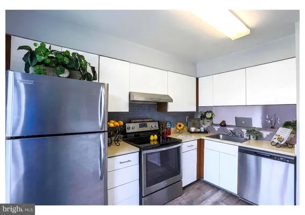 $235,000 | 2305 Kevsway Court, Windsor Mill, MD 21244