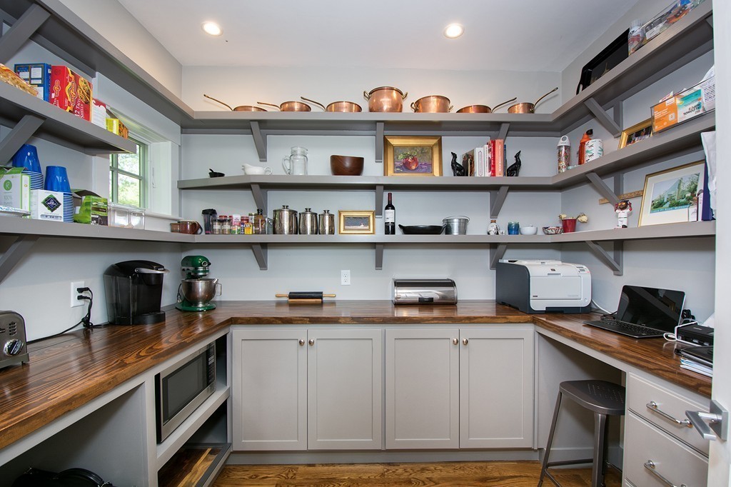 210 Damons Point Road Marshfield, MA 02050 - Photo 13 of 30