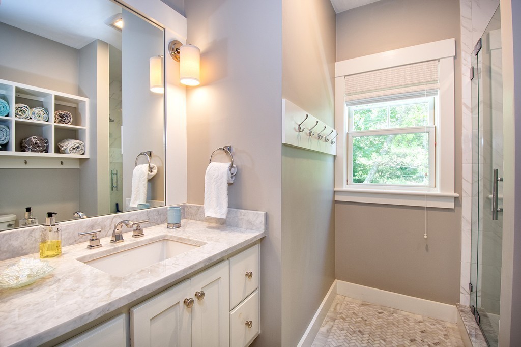 210 Damons Point Road Marshfield, MA 02050 - Photo 26 of 30