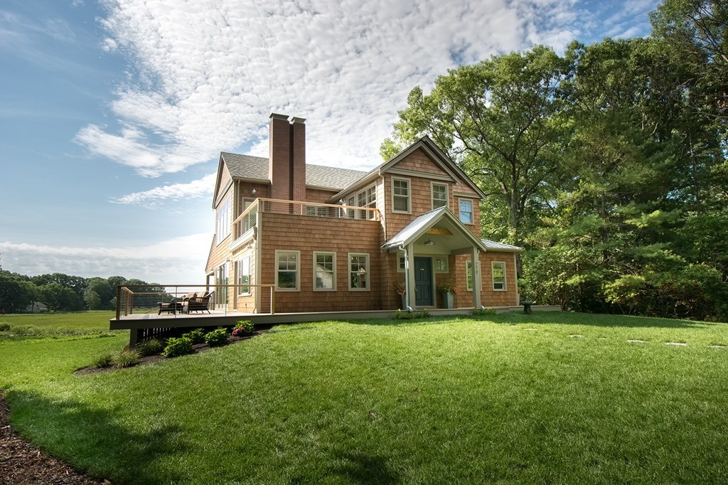 210 Damons Point Road Marshfield, MA 02050 - Photo 4 of 30