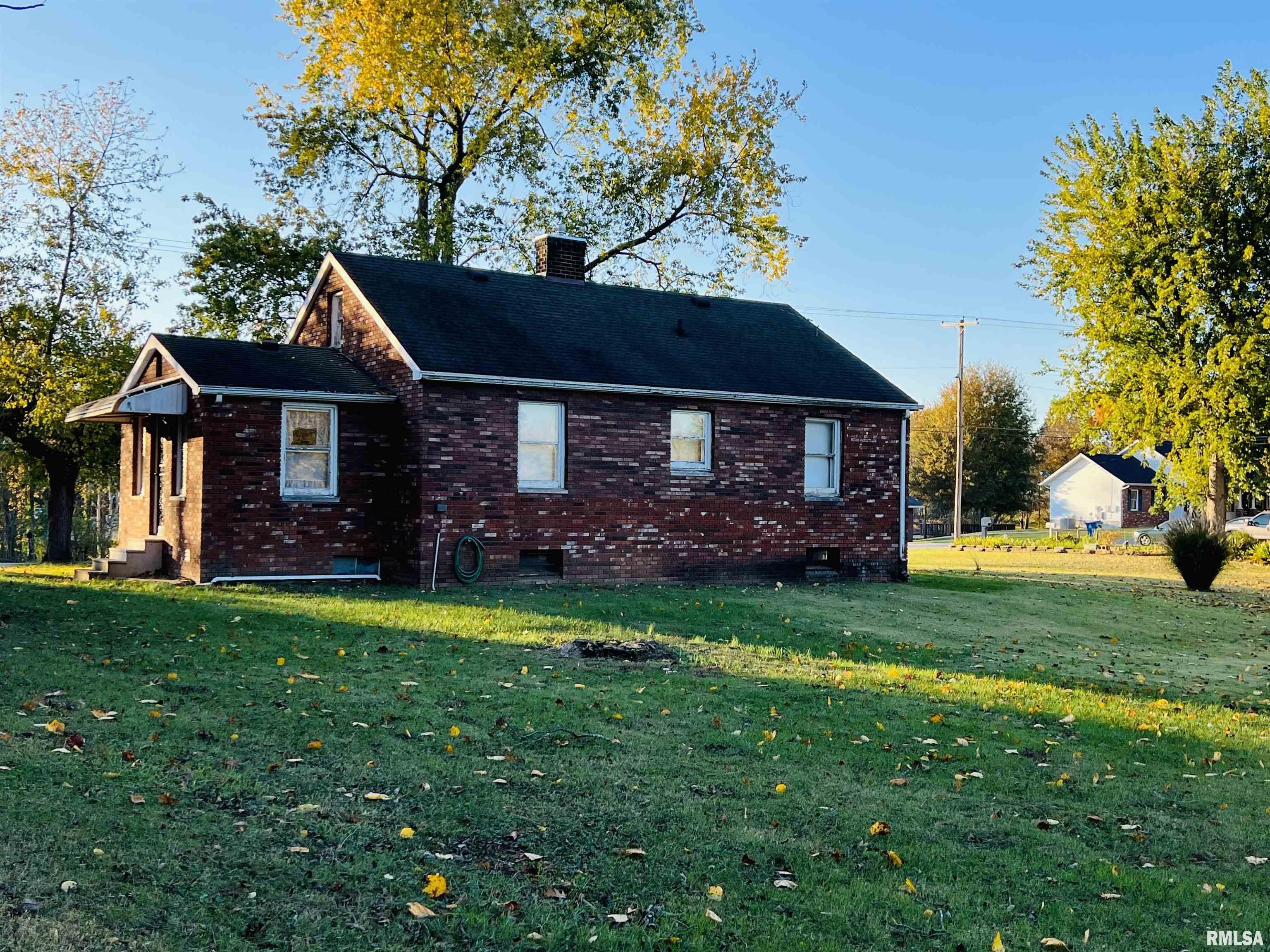 132 Williford Road Jonesboro, IL 62952 - Photo 4 of 28 Gallery Image 4
