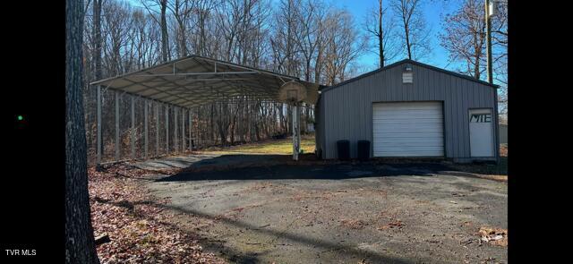 8512 Reedy Creek Road Bristol, VA 24202 - Photo 6 of 33 image0 - 2025-02-21T125957.238