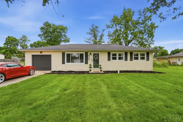 $234,900 | 7854 Lowe Drive, Franklin, OH 45005