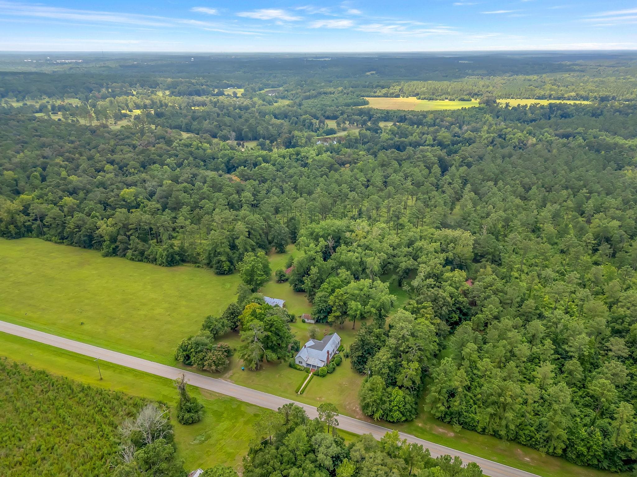 2861 Solomon Dairy Road Quincy, FL 32352 - Photo 1 of 26