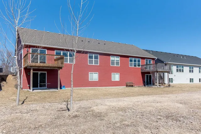 $350,000 | 1051 Sakatah Court, Madison Lake, MN 56063