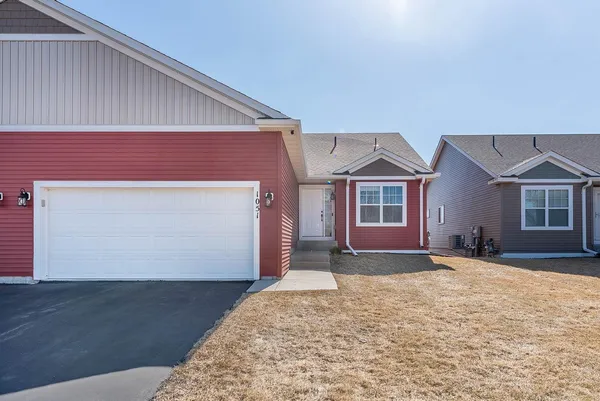 $344,900 | 1051 Sakatah Court, Madison Lake, MN 56063