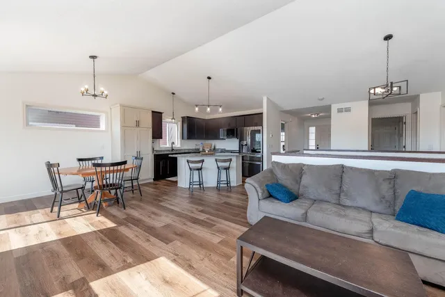 $350,000 | 1051 Sakatah Court, Madison Lake, MN 56063