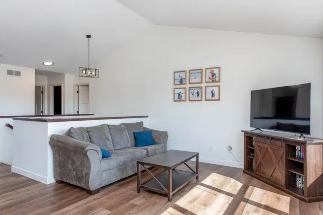 $350,000 | 1051 Sakatah Court, Madison Lake, MN 56063