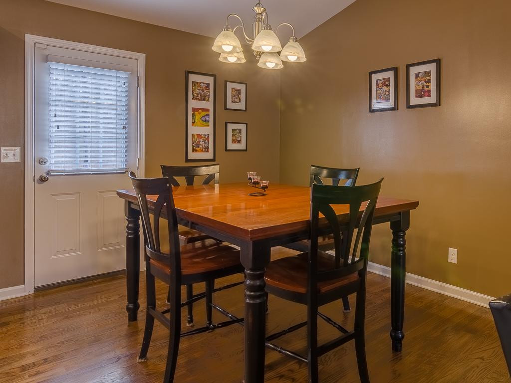 855 Colonial Heights Road Kingsport, TN 37663 - Photo 6 of 30 Photo 6