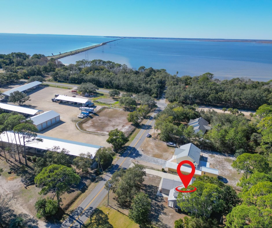 119 Old Ferry Dock Road Eastpoint, FL 32328 - Photo 6 of 48 Gallery Image 6