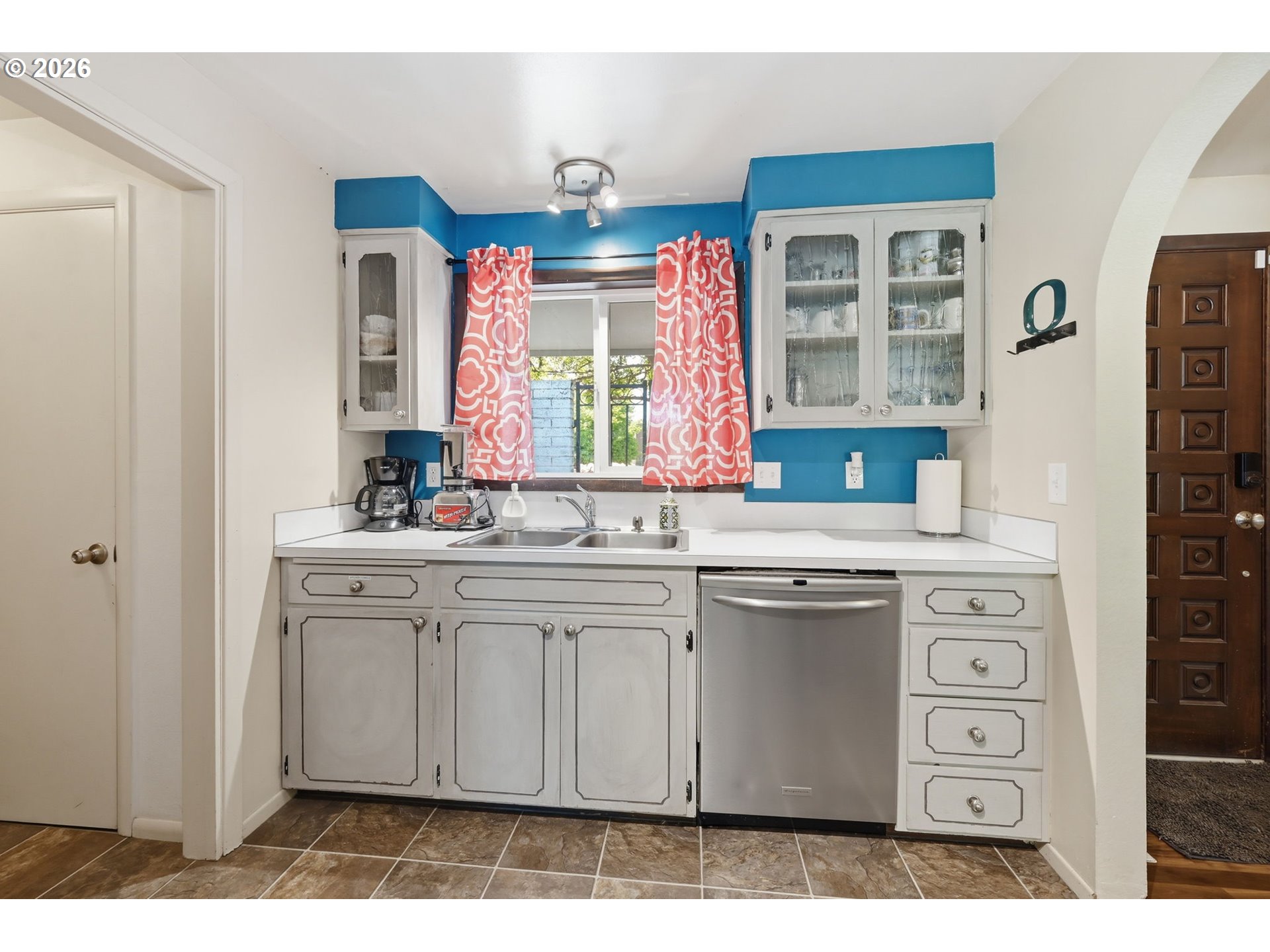 1665 Adkins Street Eugene, OR 97401 - Photo 12 of 46