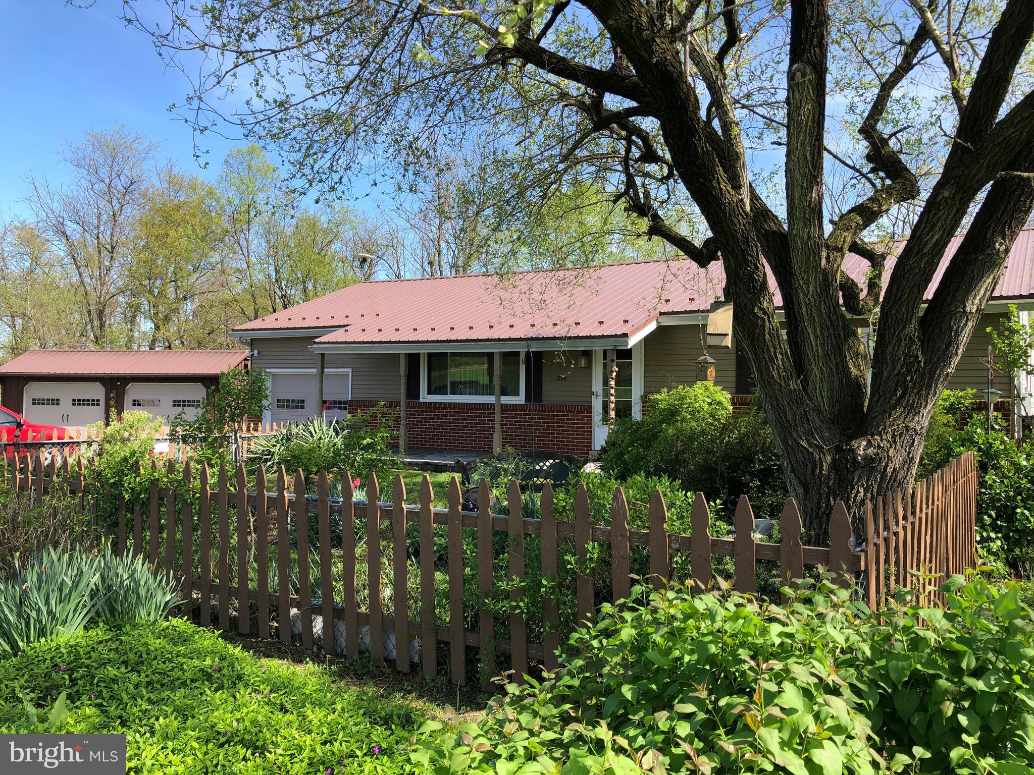 1200 North Middleton Road Carlisle, PA 17013 - Photo 3 of 28 Gallery Image 3