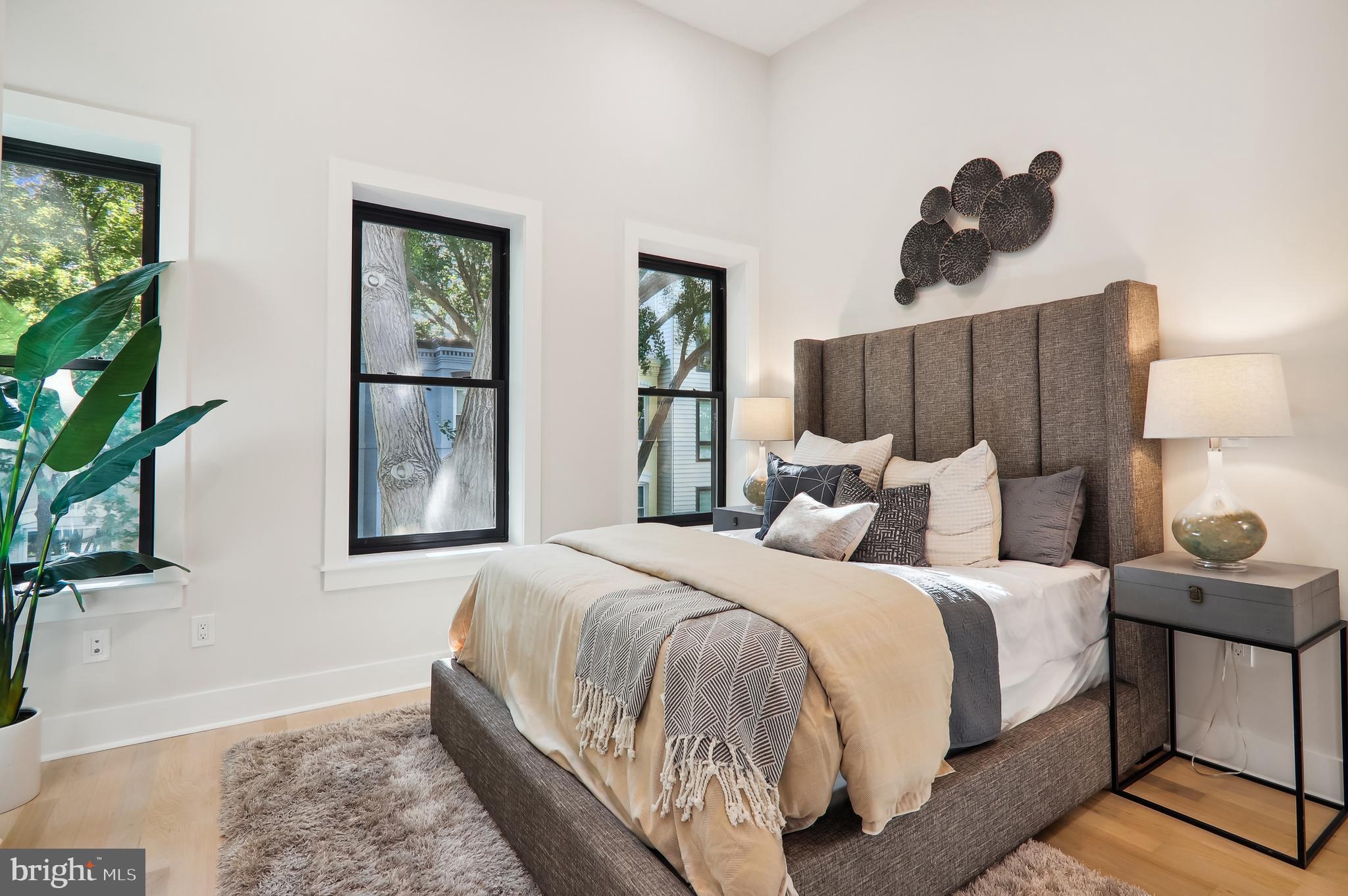 616 14th Place Northeast Washington, DC 20002 - Photo 13 of 28