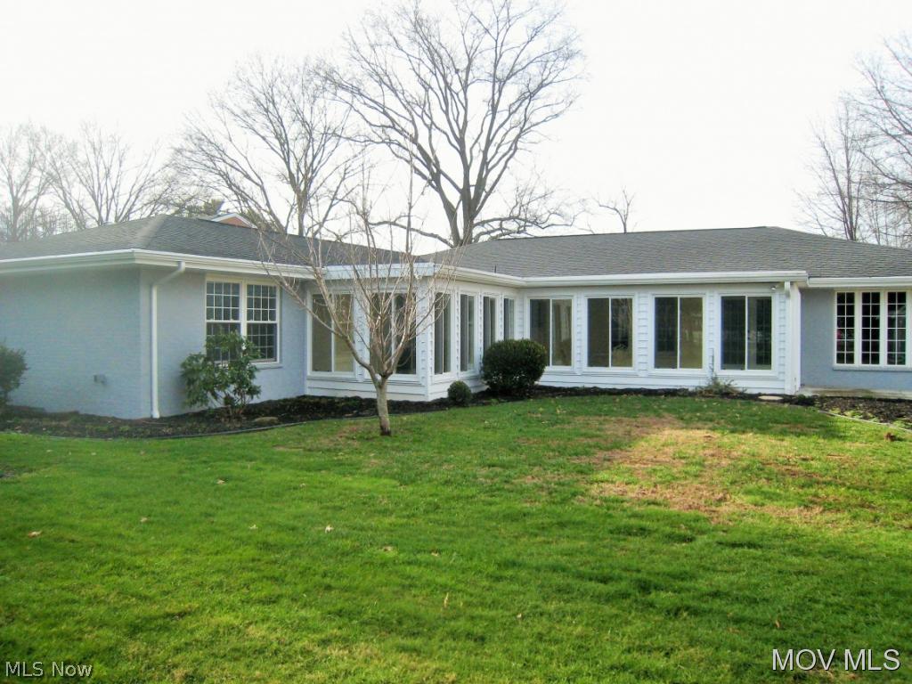 5302 River Road Vienna, WV 26105 - Photo 3 of 24 Back View