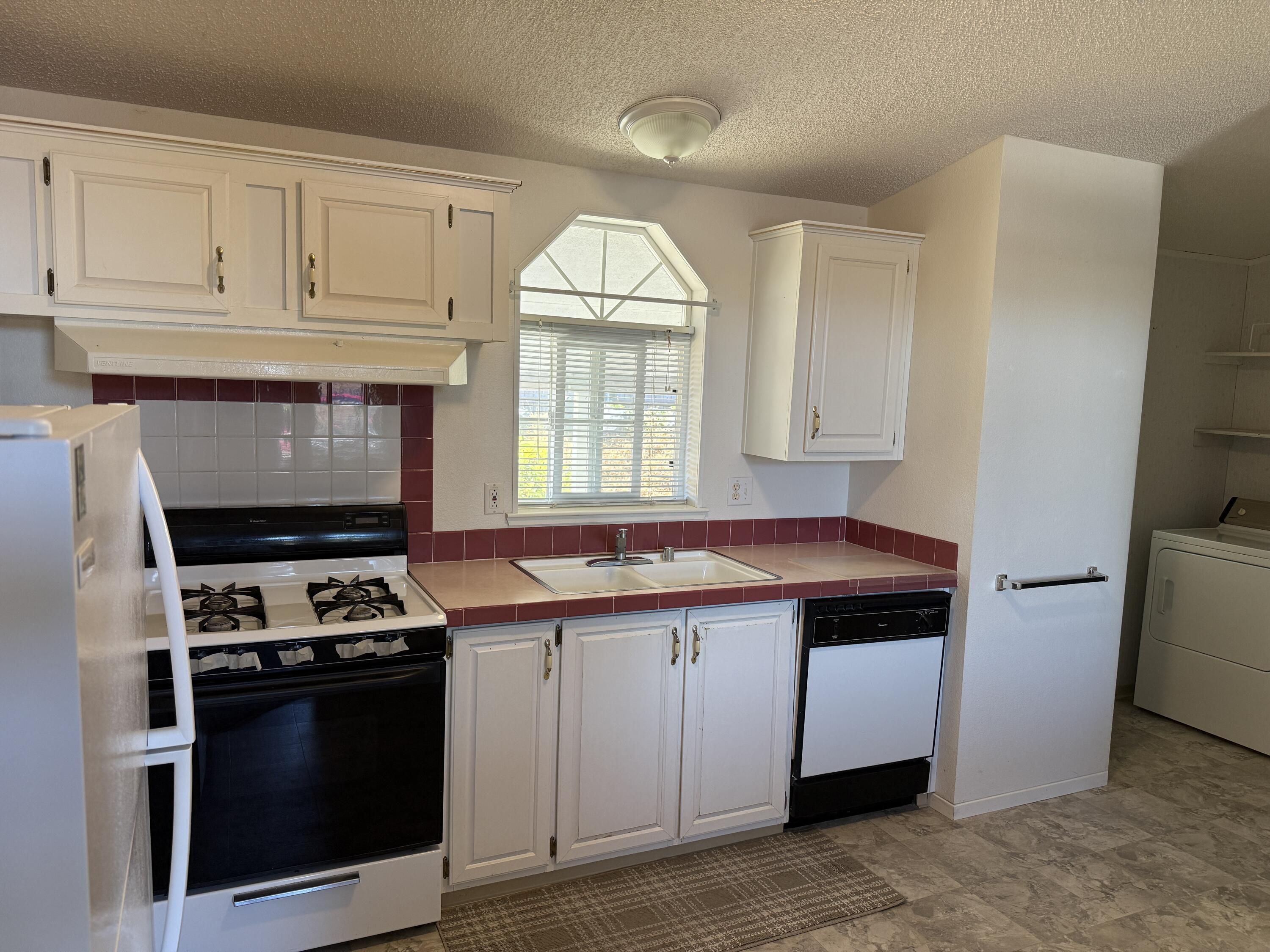 1090 Murray Road McKinleyville, CA 95519 - Photo 6 of 16