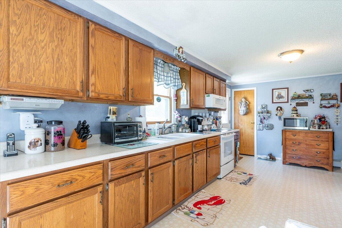 29 Mechanic Street Rockland, ME 04841 - Photo 15 of 48 36-29 Mechanic-10