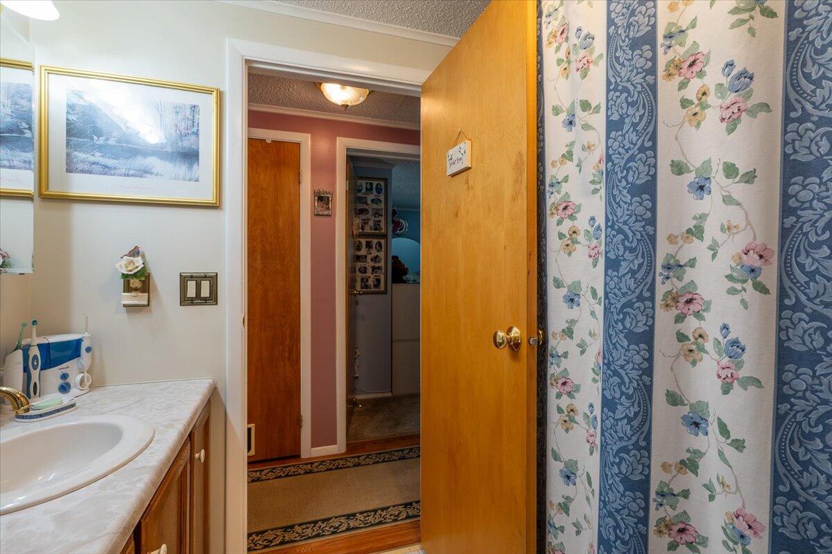 29 Mechanic Street Rockland, ME 04841 - Photo 21 of 48 50-29 Mechanic-24