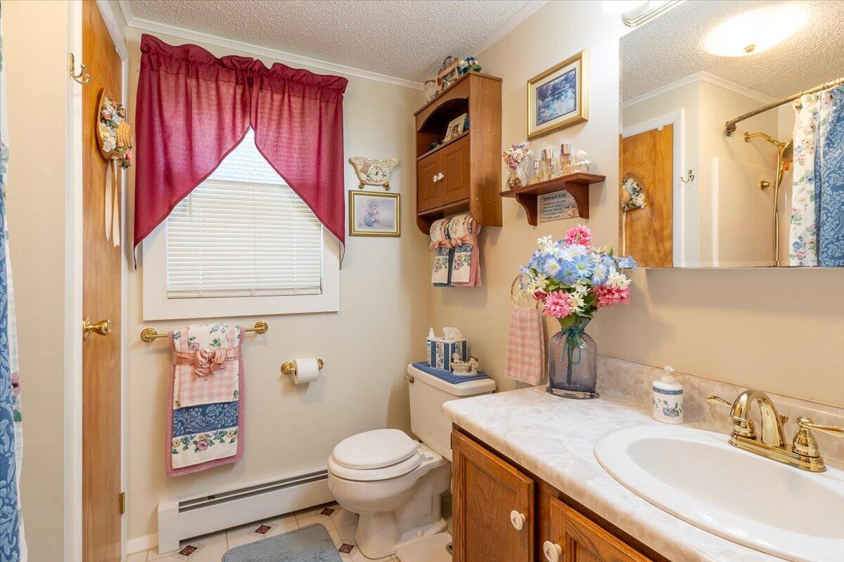 29 Mechanic Street Rockland, ME 04841 - Photo 22 of 48 47-29 Mechanic-21