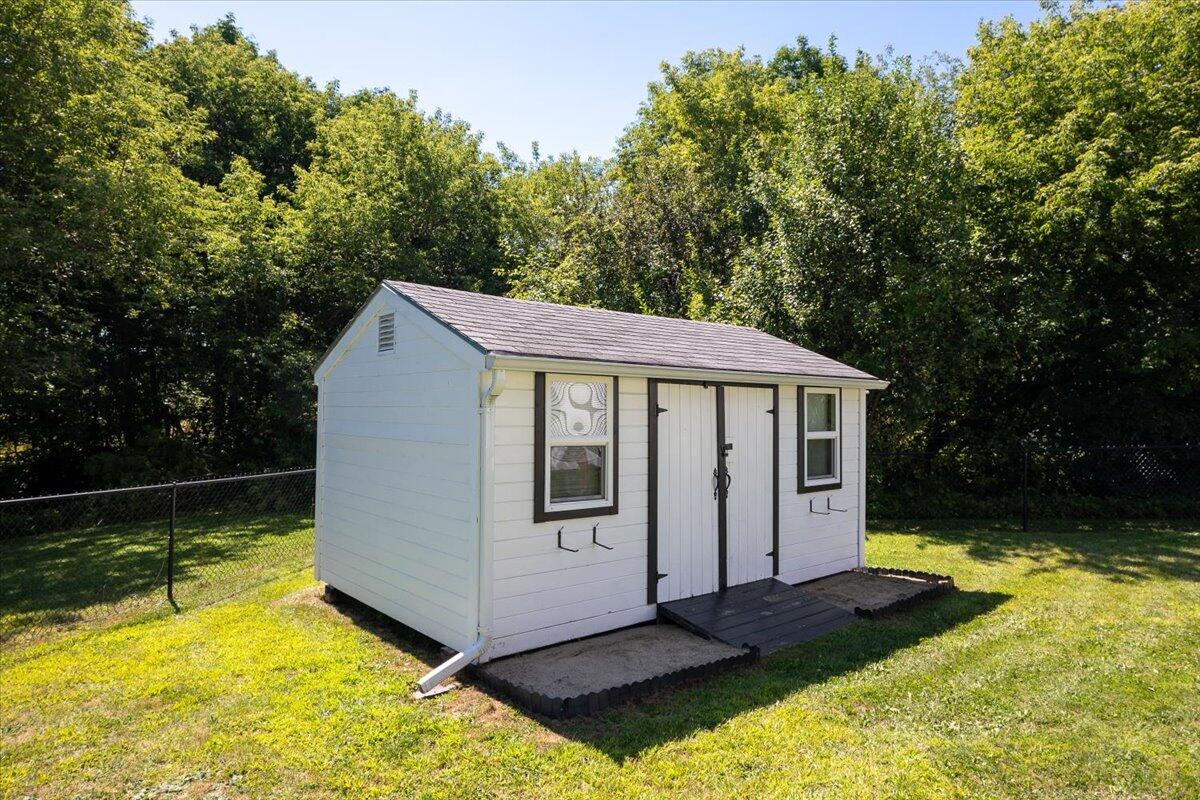 29 Mechanic Street Rockland, ME 04841 - Photo 36 of 48 79-29 Mechanic-53