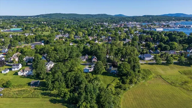 $699,900 | 29 Mechanic Street, Rockland, ME 04841