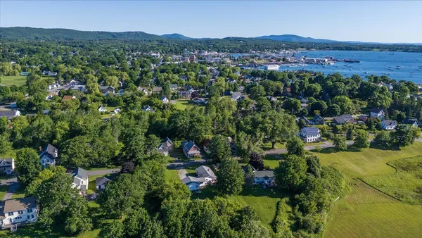 $675,000 | 29 Mechanic Street, Rockland, ME 04841