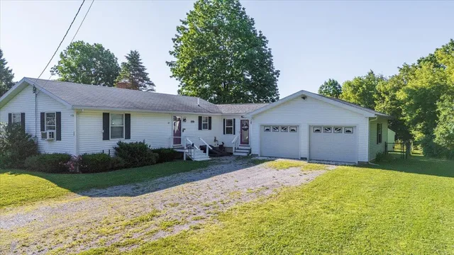 $699,900 | 29 Mechanic Street, Rockland, ME 04841