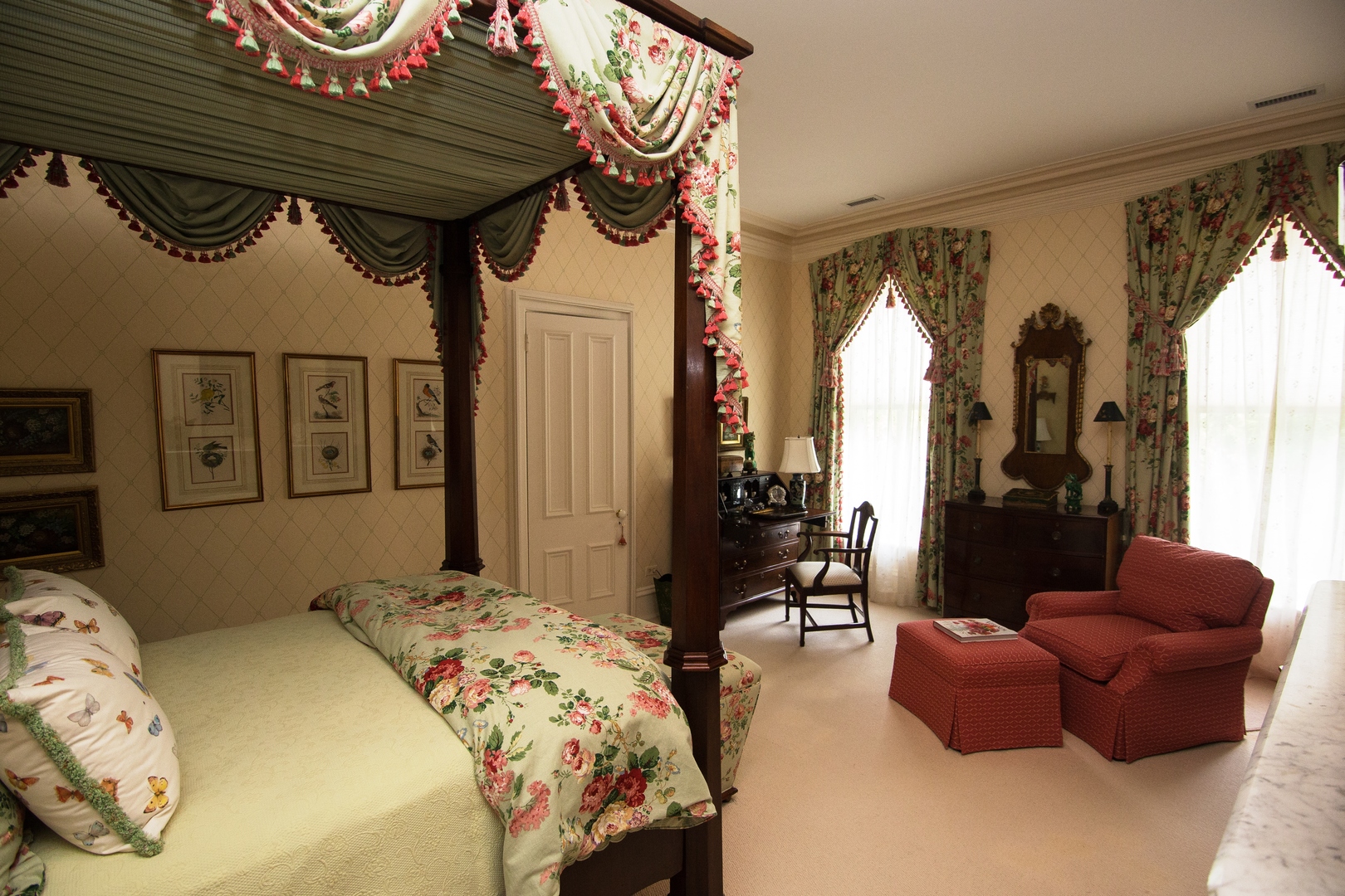 404 East Deerpath Road Lake Forest, IL 60045 - Photo 26 of 44 a bedroom with furniture and a window