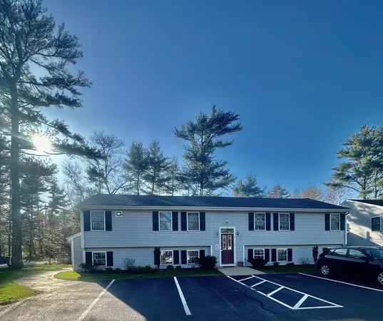 $250,000 | 1 Gault Road, Unit 10, Wareham, MA 02576