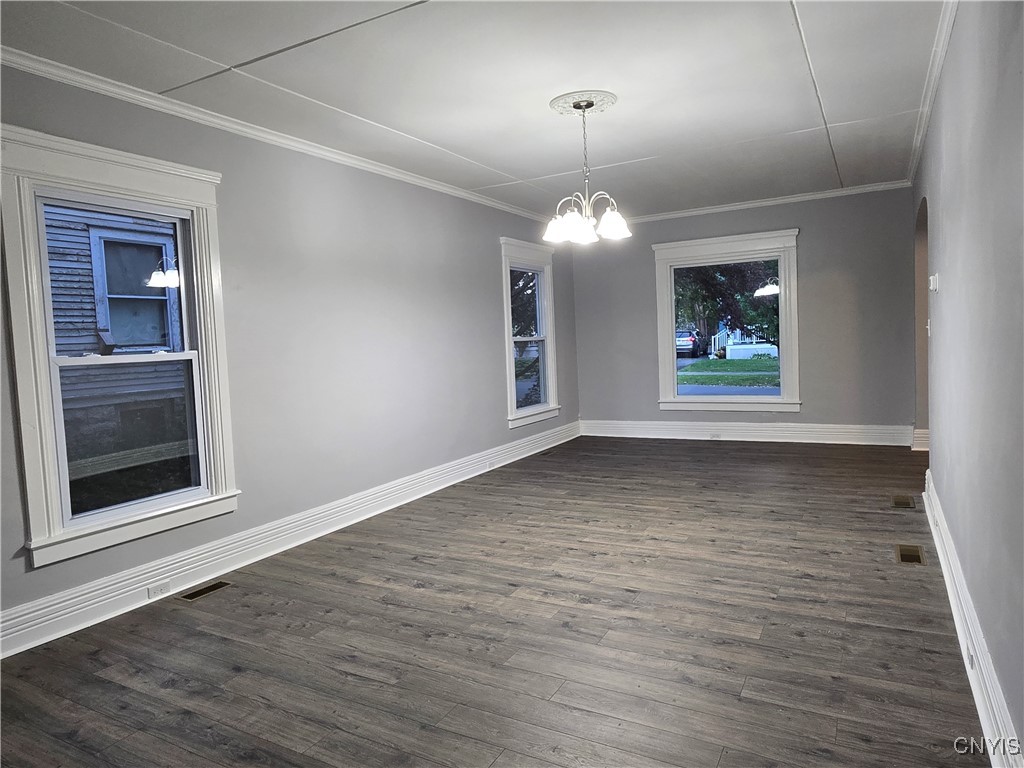 15 Liberty Street Auburn, NY 13021 - Photo 11 of 28 Family Room