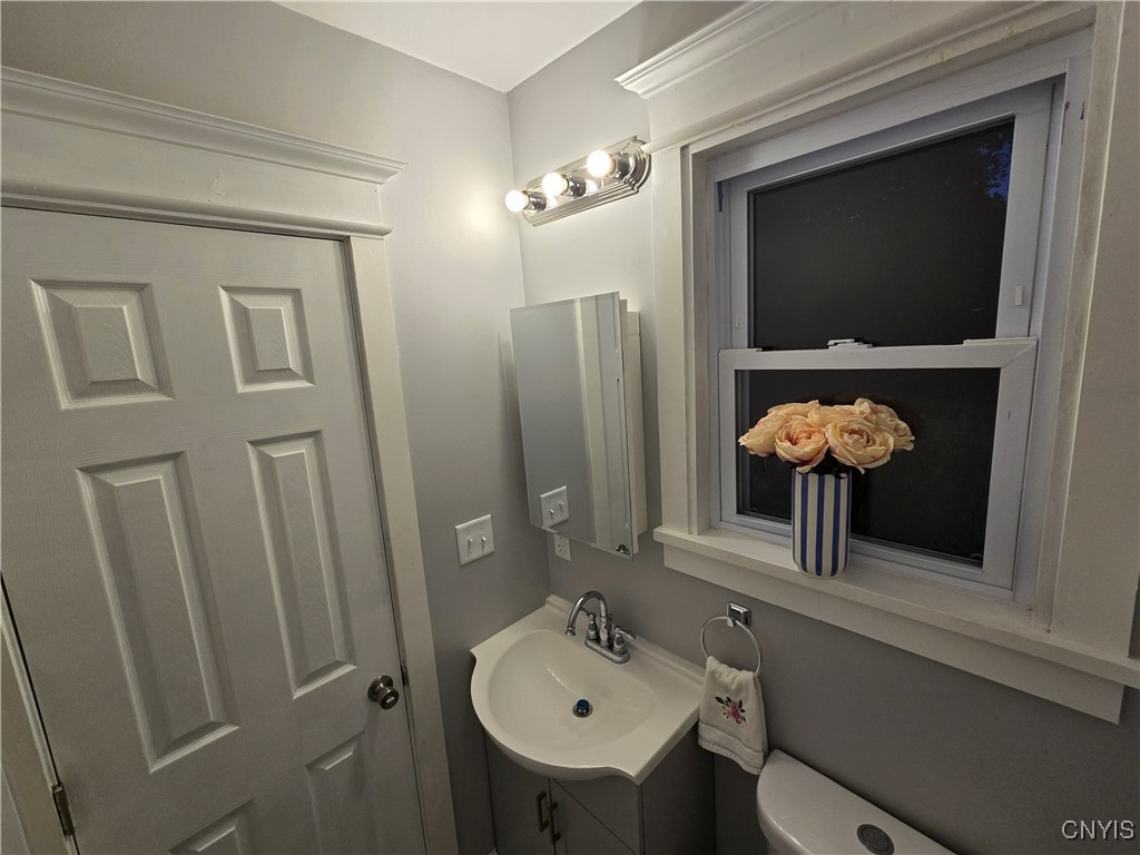 15 Liberty Street Auburn, NY 13021 - Photo 21 of 28 Powder Room