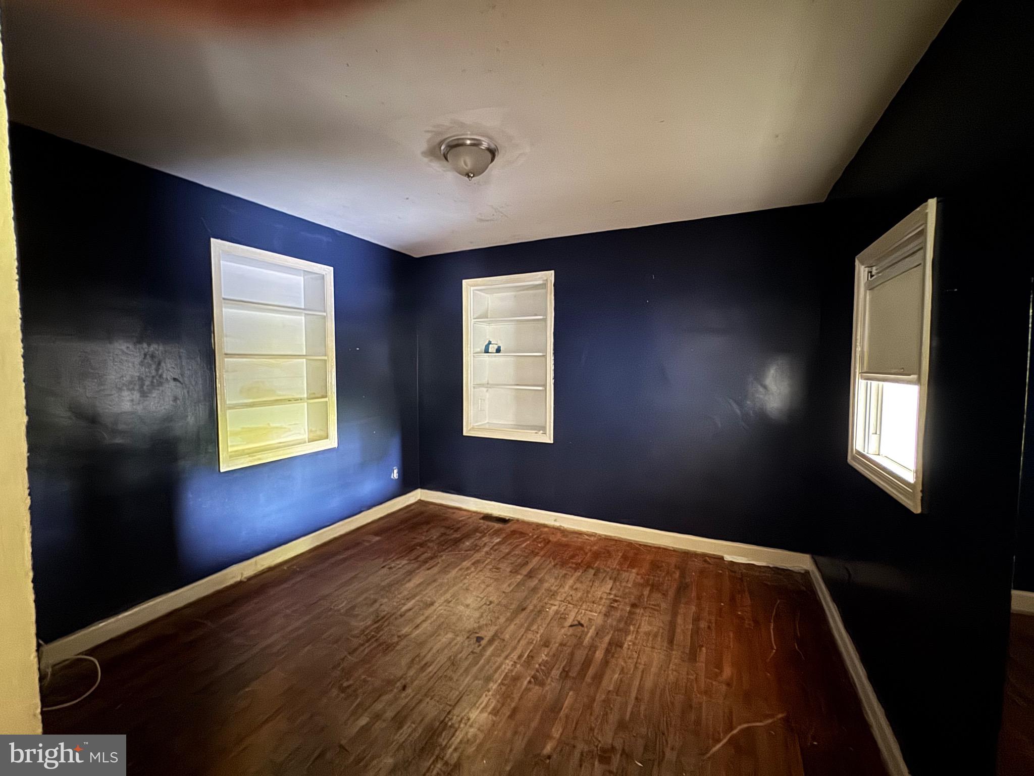5213 Pole Road Alexandria, VA 22309 - Photo 14 of 21 Main Level Office