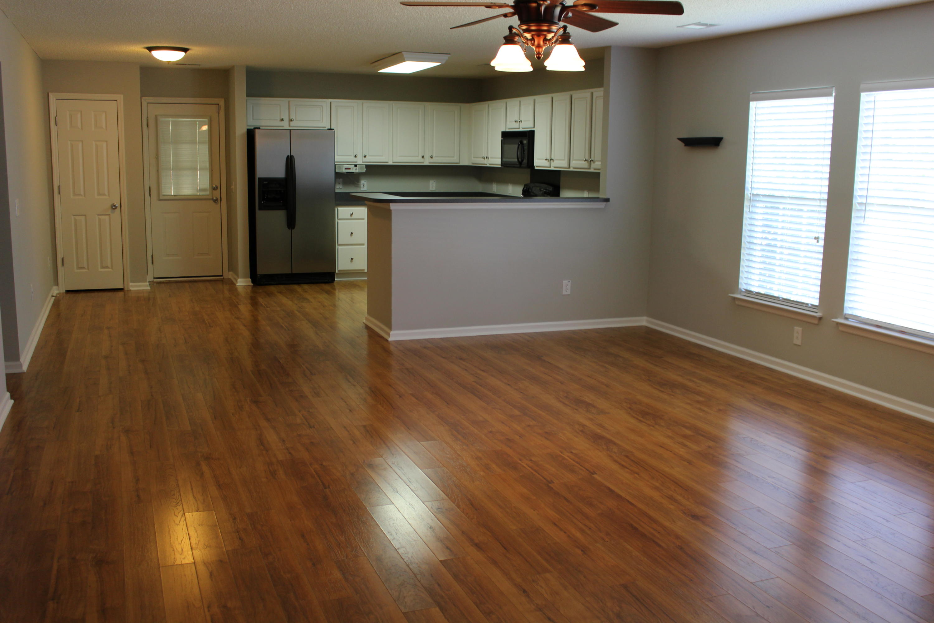 1180 Deerberry Road Hanahan, SC 29445 - Photo 4 of 25 IMG_0092