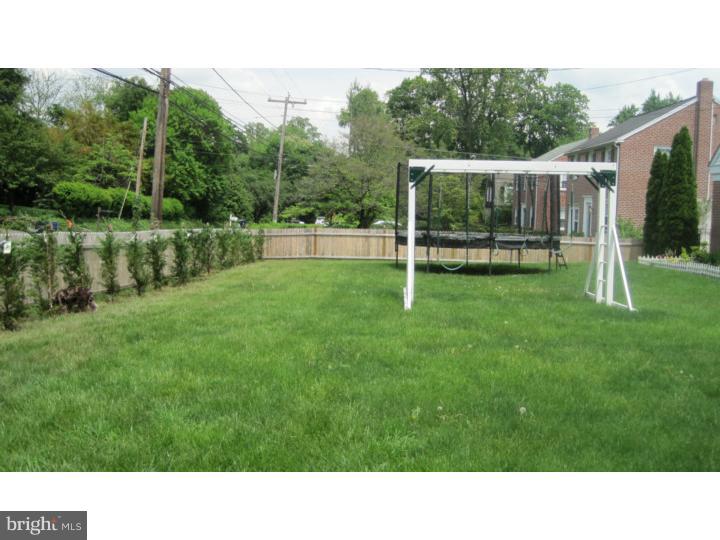 287 Hillcrest Road Wayne, PA 19087 - Photo 1 of 15 Side Yard