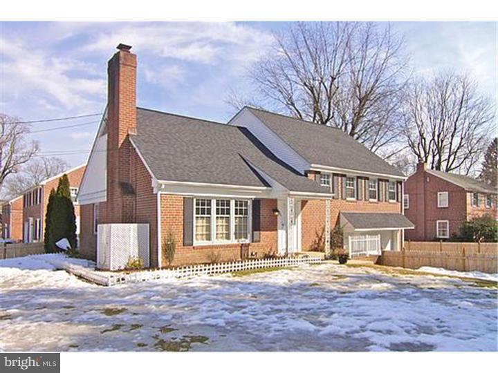 287 Hillcrest Road Wayne, PA 19087 - Photo 3 of 15 Exterior Front