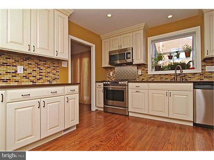 287 Hillcrest Road Wayne, PA 19087 - Photo 7 of 15 Kitchen